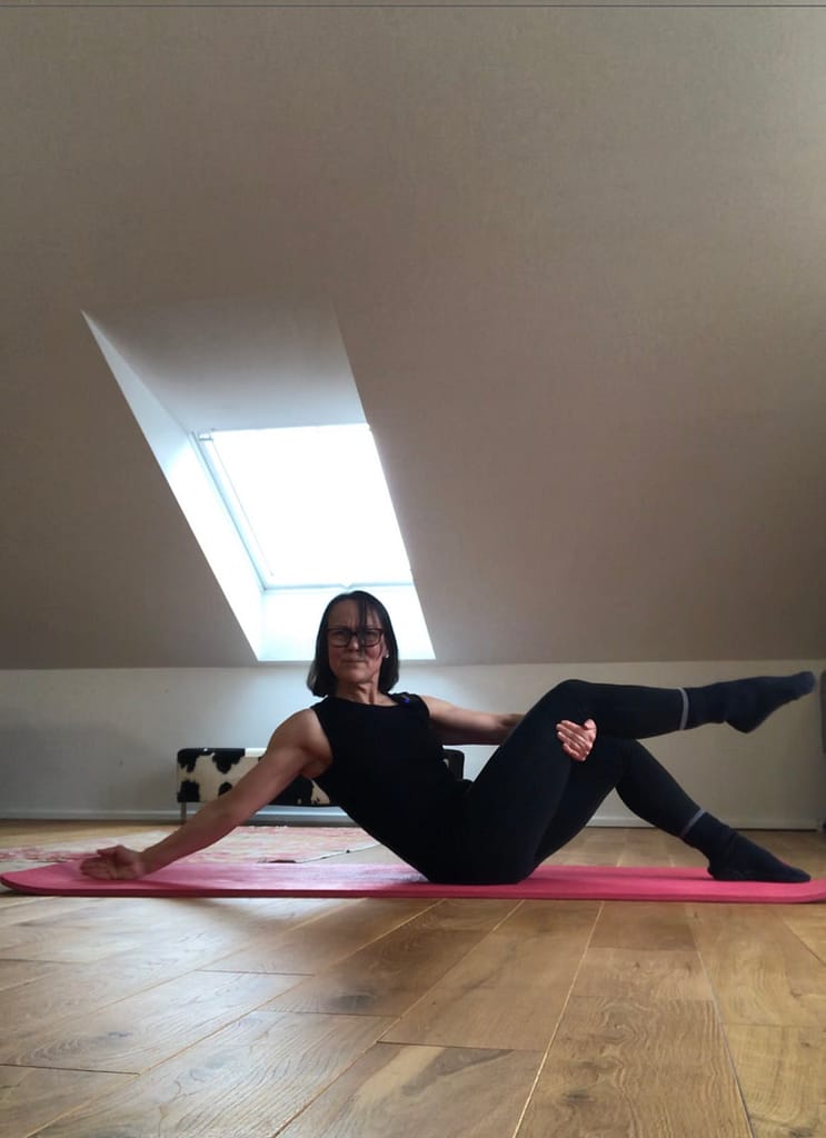 Assisted roll up rotated